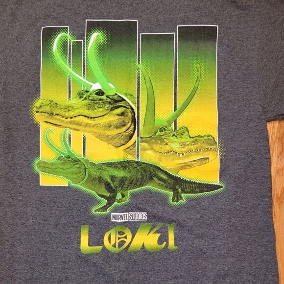 Marvel Loki Graphic Green Alligator Cotton Blend Tshirt Superhero Size Medium - Picture 2 of 4